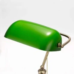 1-Light Traditional Bankers Desk Lamps With Classic Green Shade And Polished Brass Finish With Pull Chain Switch -Lamp Parts brass and green yansun table lamps h dl026gn1 4f 1000