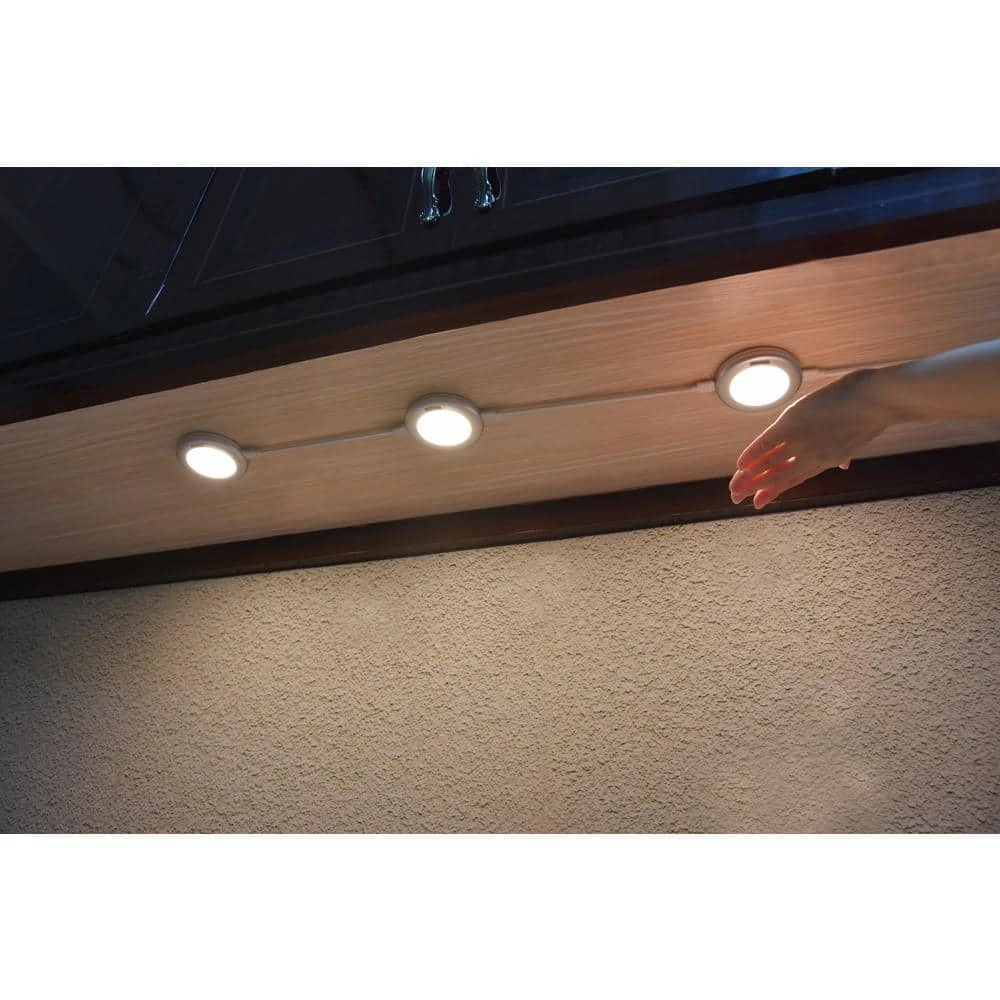 3-Light LED Puck Light Kit 4 3-Light LED Puck Light Kit - Image 2