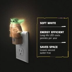 STAR WARS The Child Mini LED Night Light, Light Sensing -Lamp Parts star wars night lights 53233 t3 44 1000