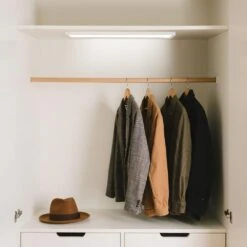 LNC 5 CCT 18 In. Plug-in/Hardwired White Color Changing Integrated LED Linkable Under Cabinet Light -Lamp Parts white lnc under cabinet bar lights he00054 44 1000