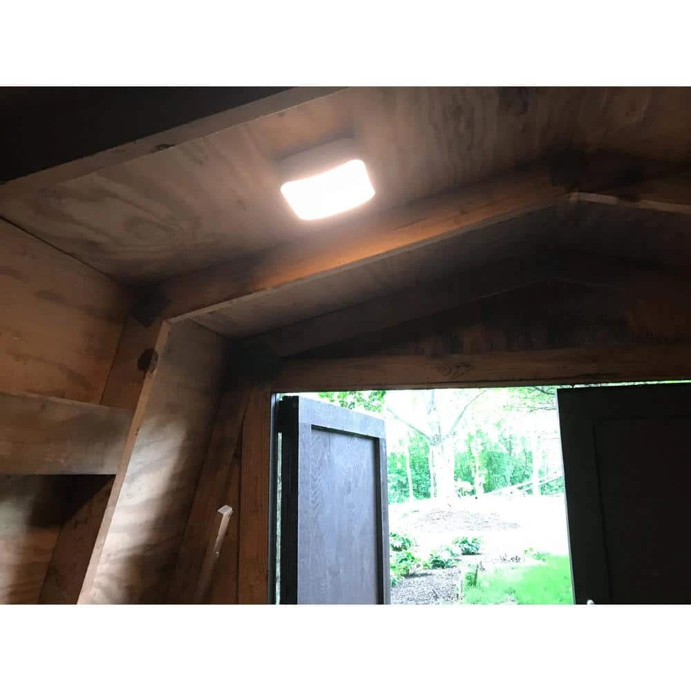 Battery Operated LED White Ceiling Puck Light With Adjustable White And Dual Activation 4 Battery Operated LED White Ceiling Puck Light With Adjustable White And Dual Activation - Image 2