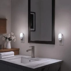 Motion Sensor Night Light Plug-In, 4-Pack, 5000K Daylight White, Adjustable Brightness For Bathroom, Bedroom, Hallway -Lamp Parts yansun night lights ha gy03103us 4ap3 76 1000